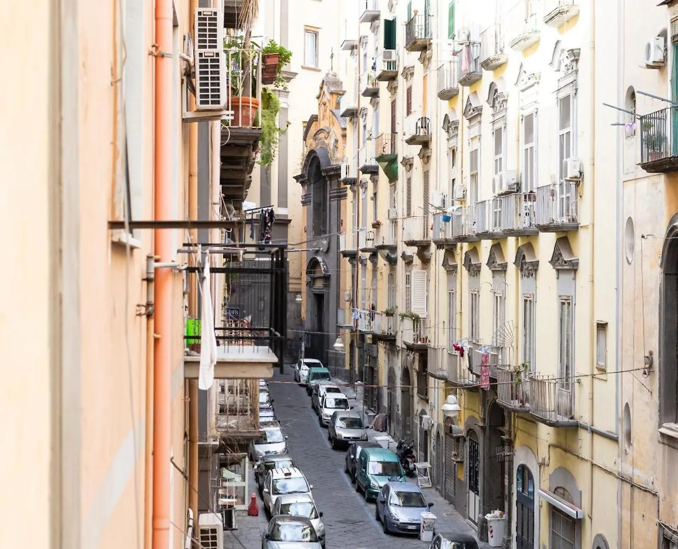 Lumina Apartment - Napoli Municipio Porto 0*, Naples Italy